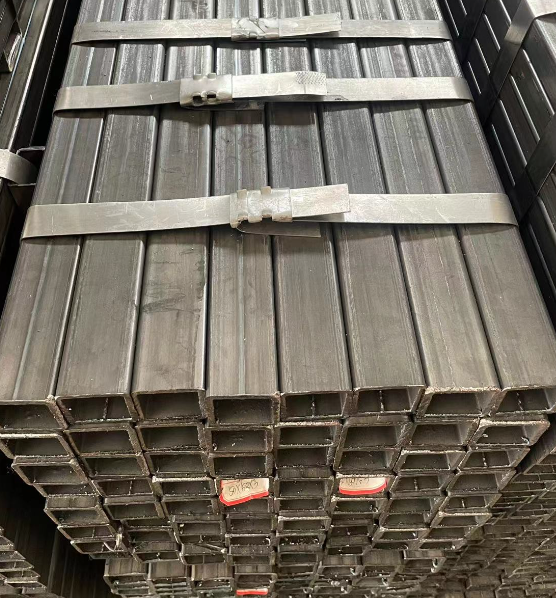 榆林工业用梯子 镀锌管焊接梯子 铁梯子方管梯